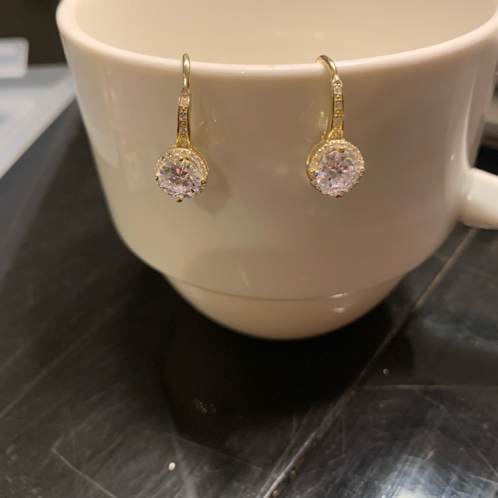 Gold and diamond drop earrings NEW